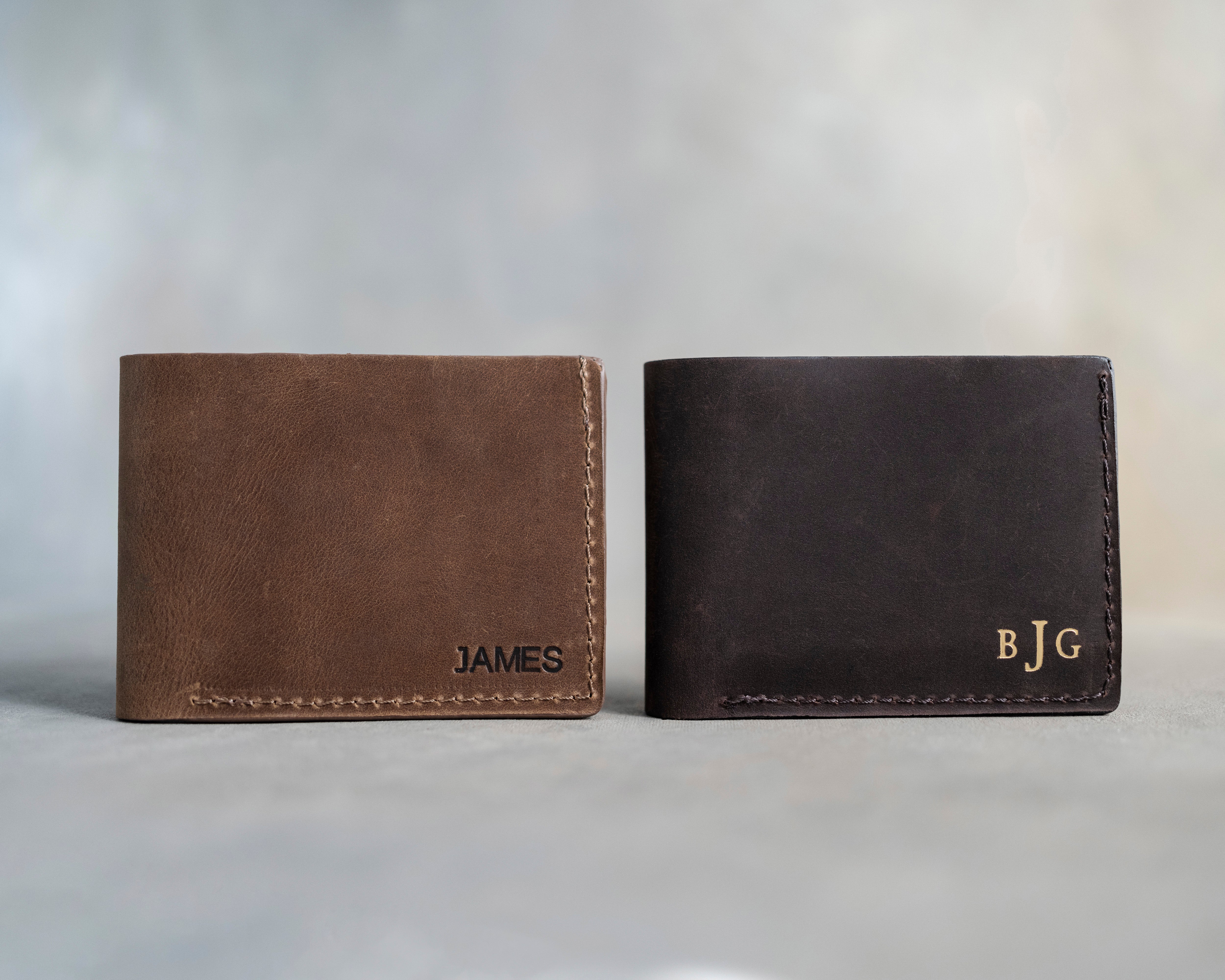 Personalized horizontal wallet