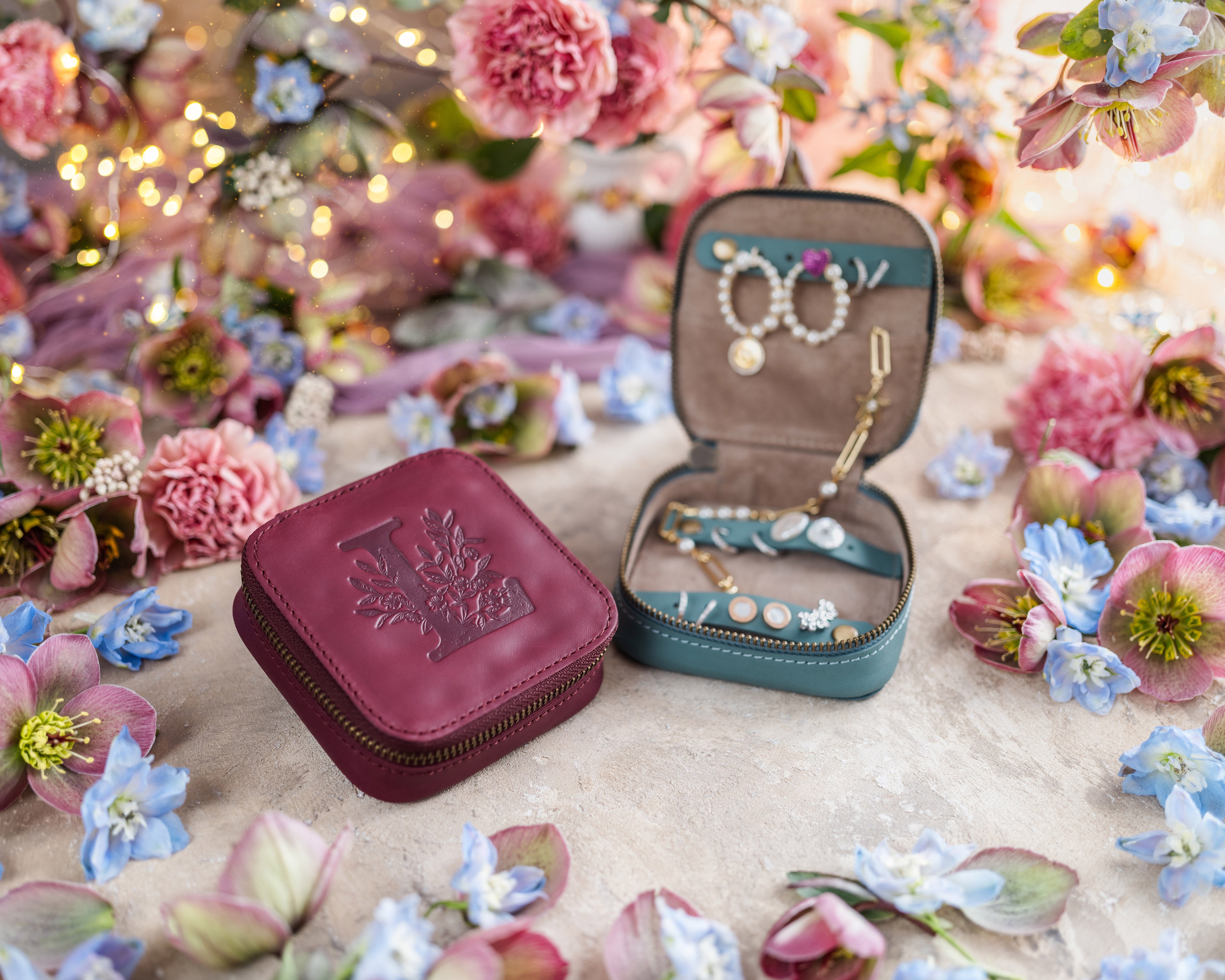 Personalized leather jewelry box