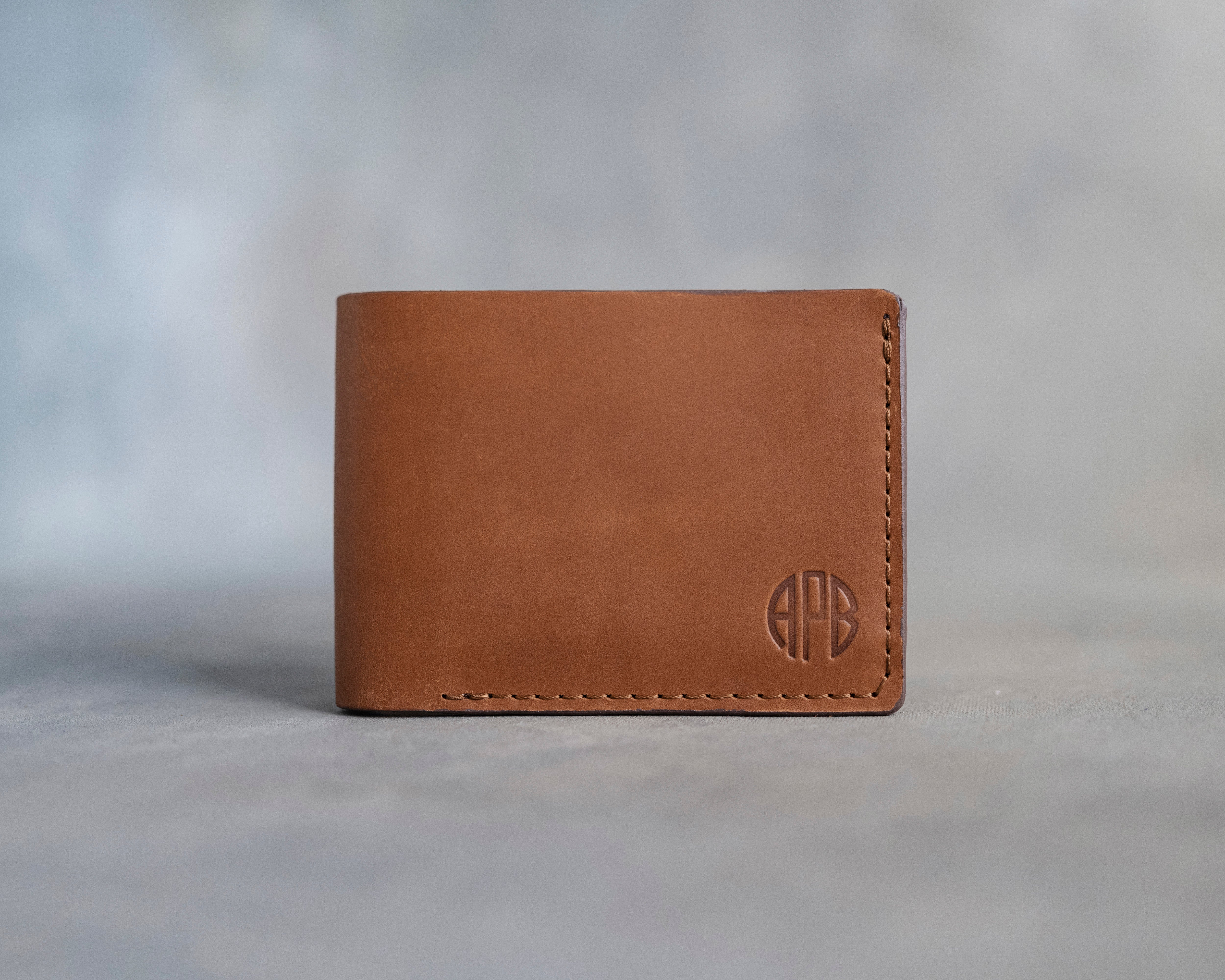 Personalized horizontal wallet