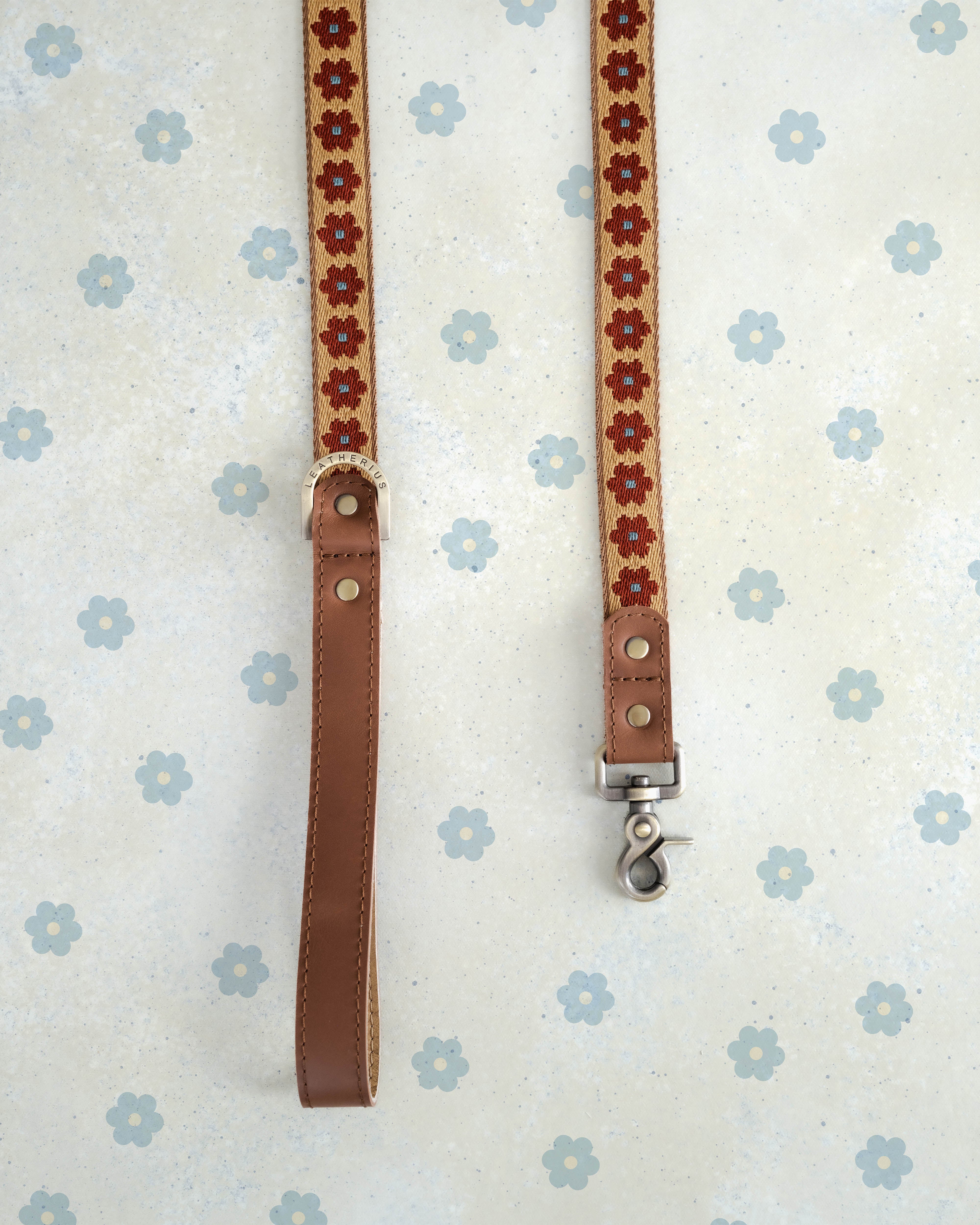 Webbing dog collar floral brown