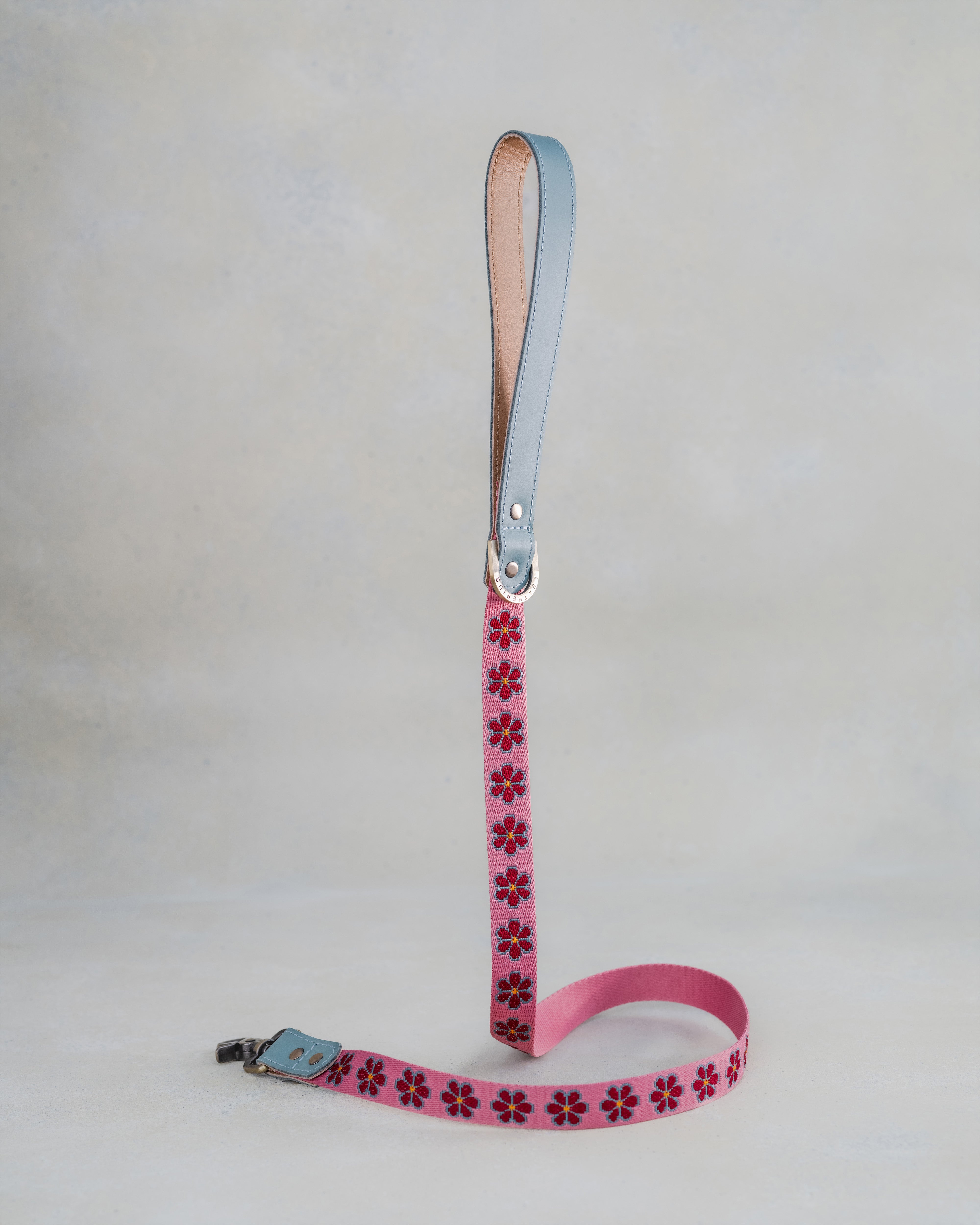 Floral dog collar in custom design webbing