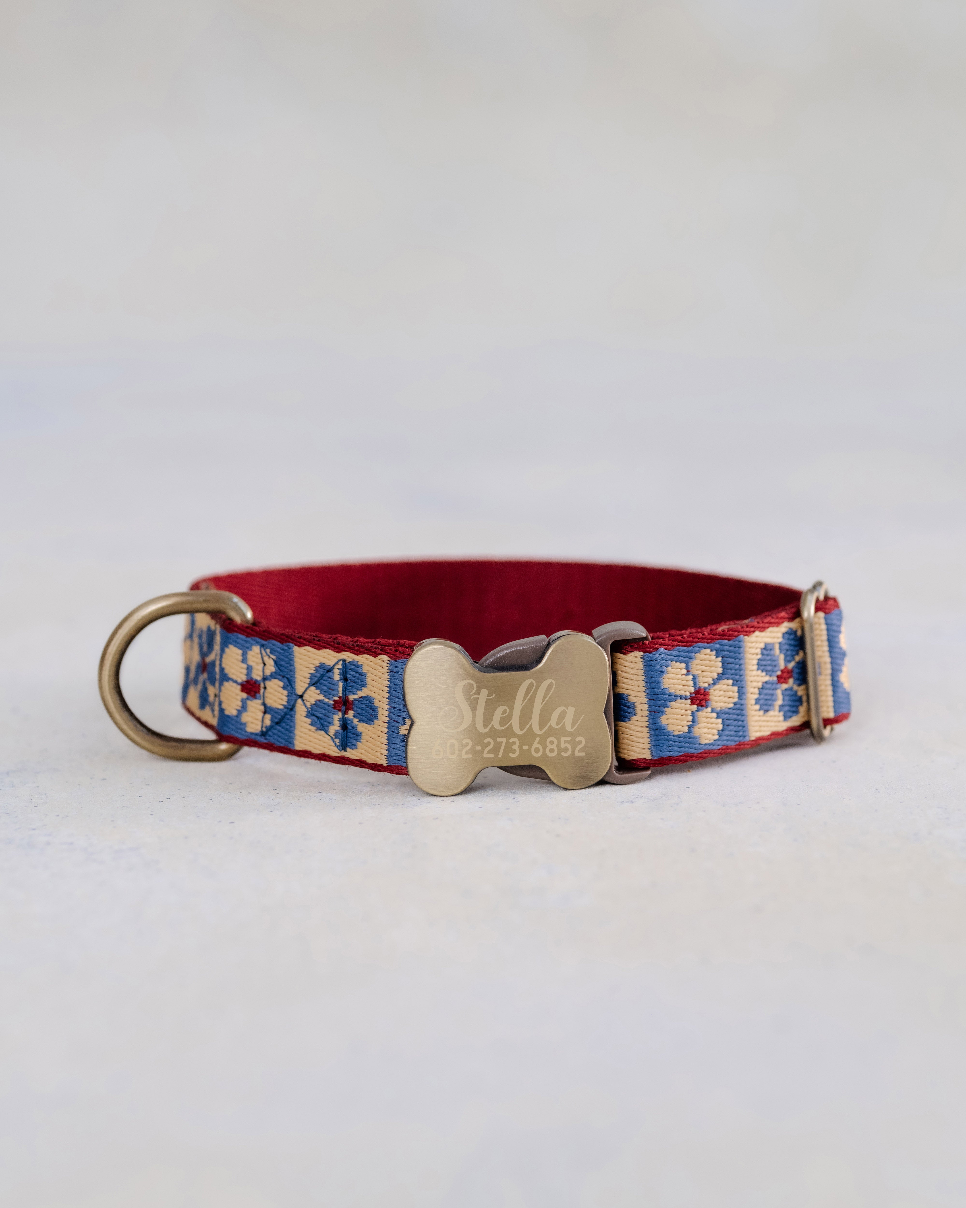 Webbing dog collar floral blue and red
