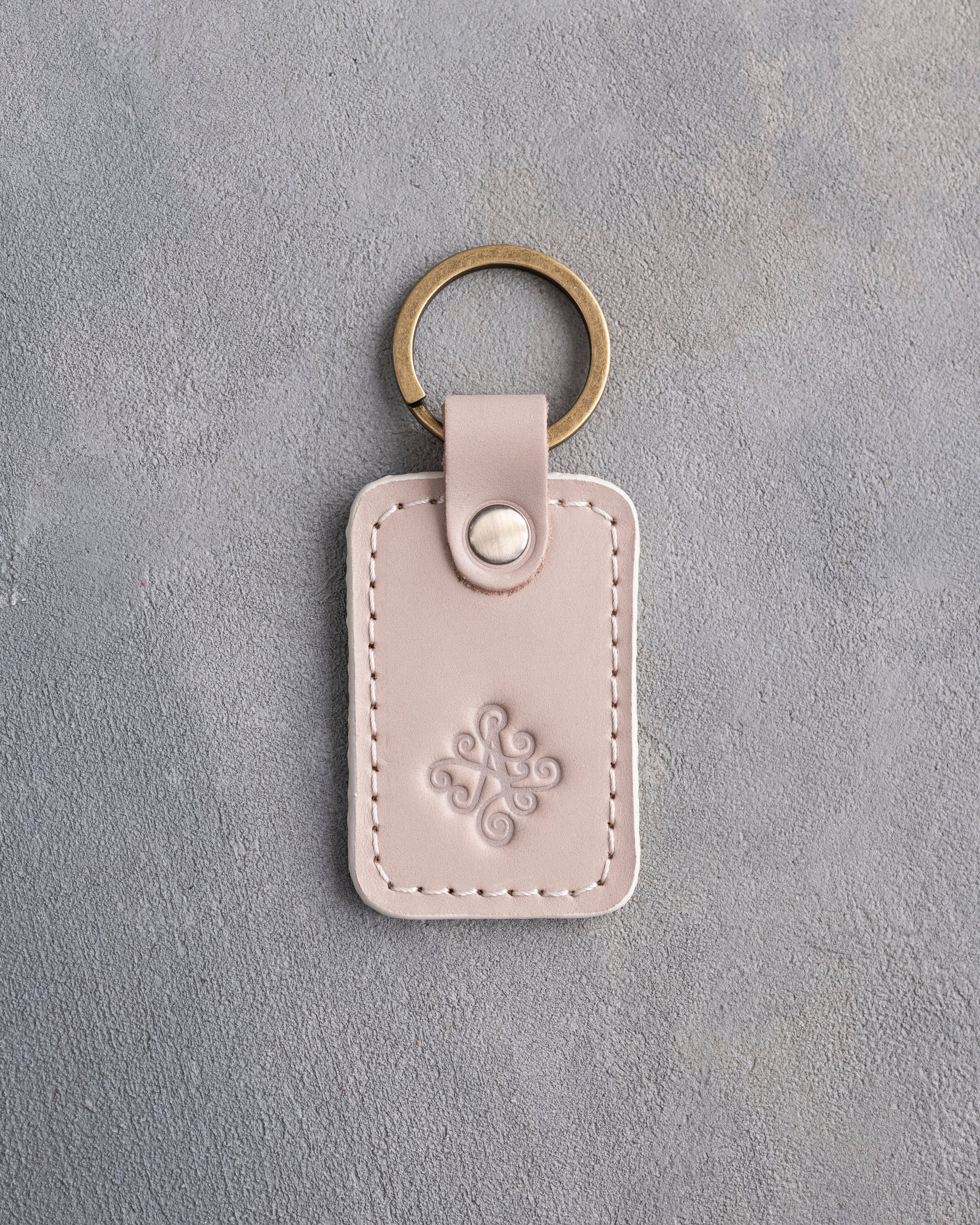 Floral Initial Keychain in Gray Sand Leather