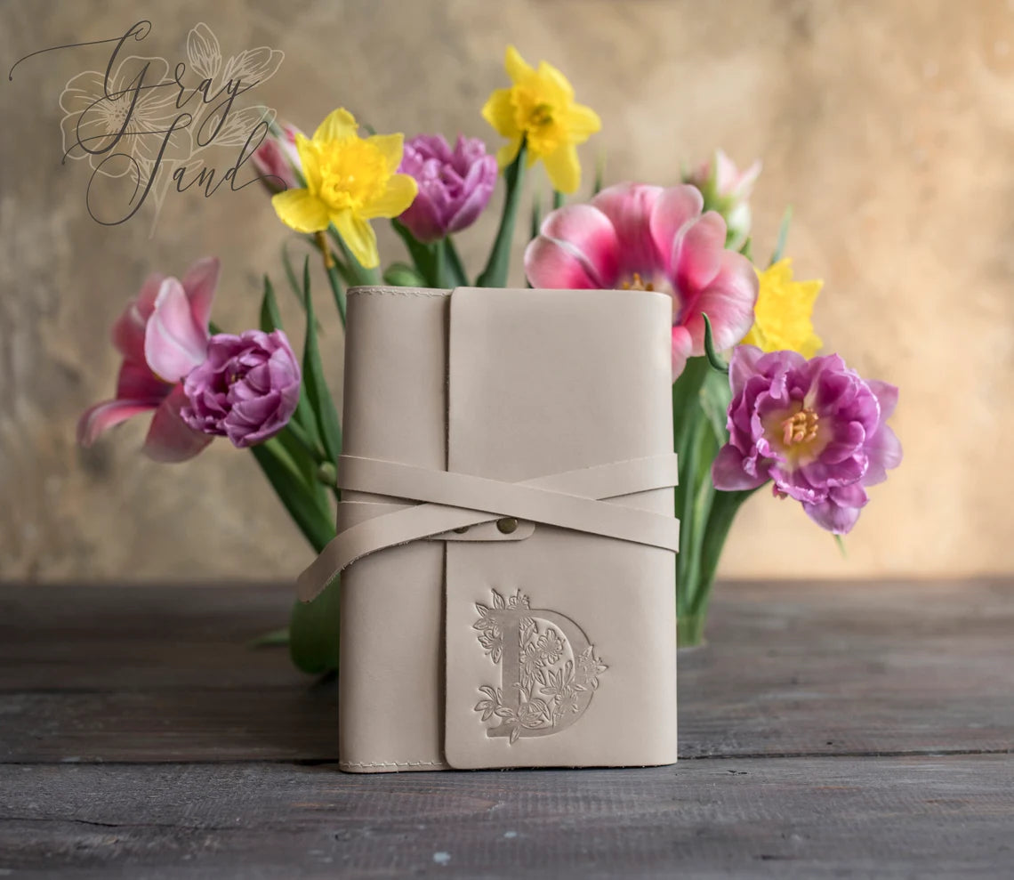 Personalized Wedding Gifts: Making Your Present Stand Out