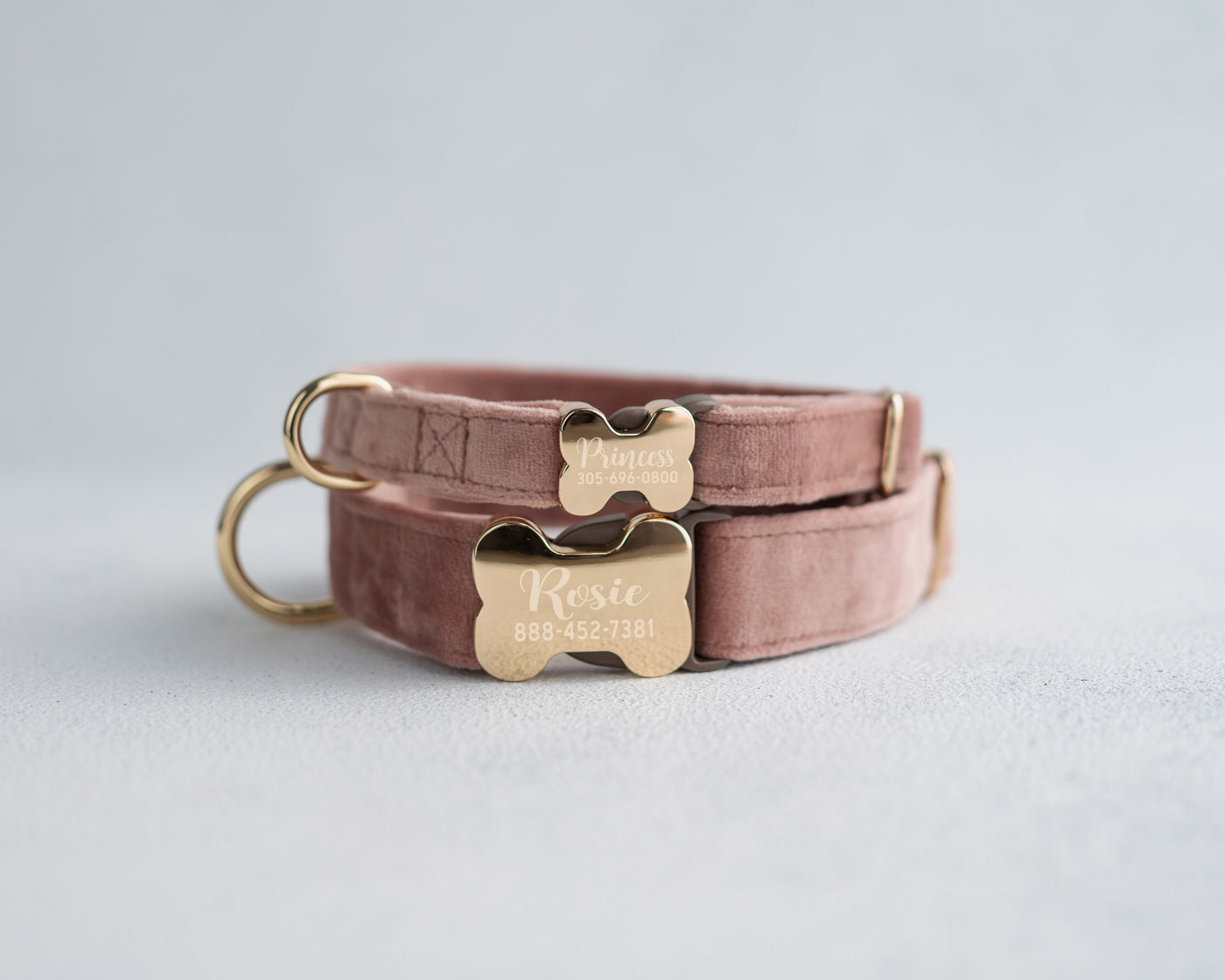 Velvet Dog Collar With Bone-Shaped Buckle