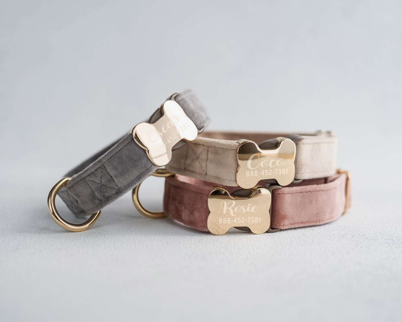 Velvet Dog Collar With Bone-Shaped Buckle