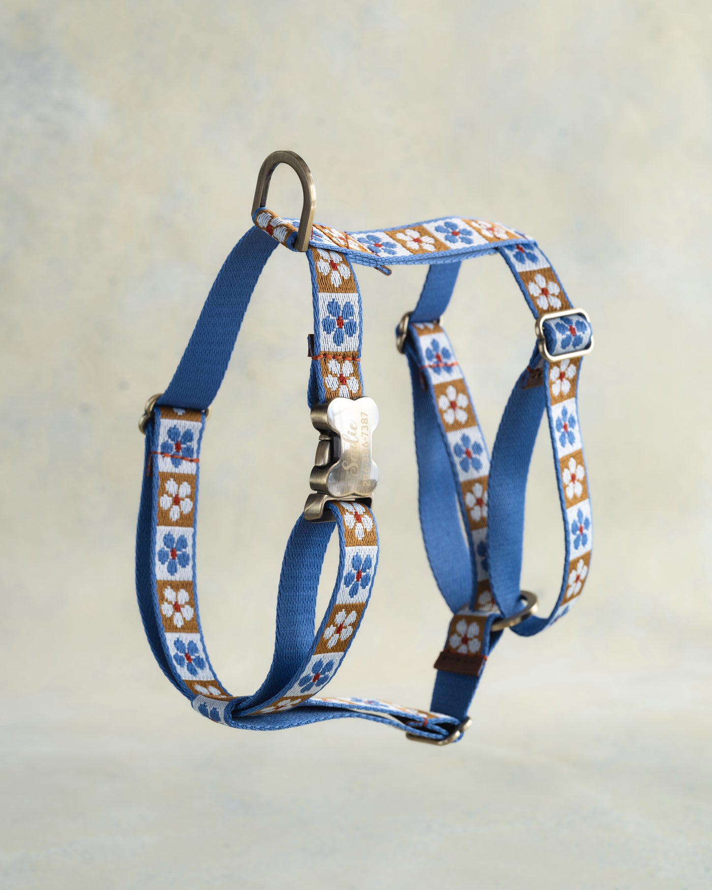 Majestic Flowers Webbing Dog Collar