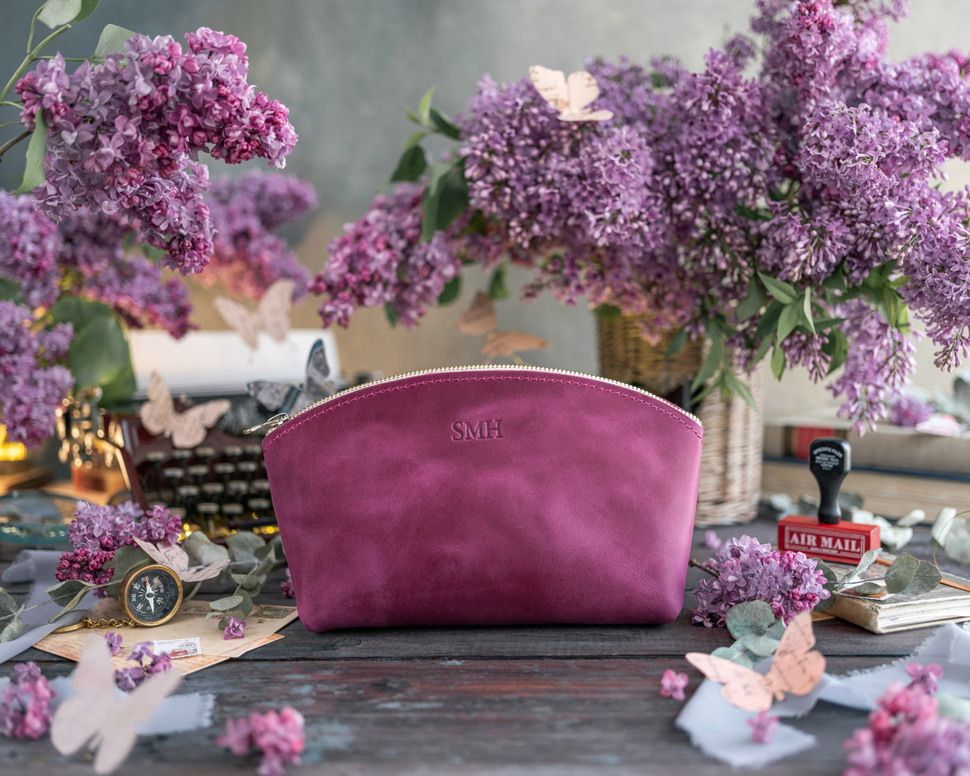 Makeup Bag In Fuchsia Leather