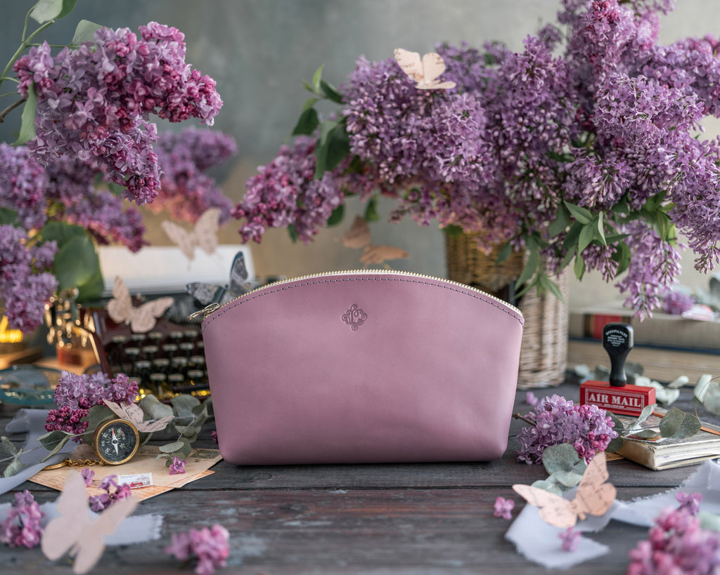 Makeup Bag In Lilac Leather