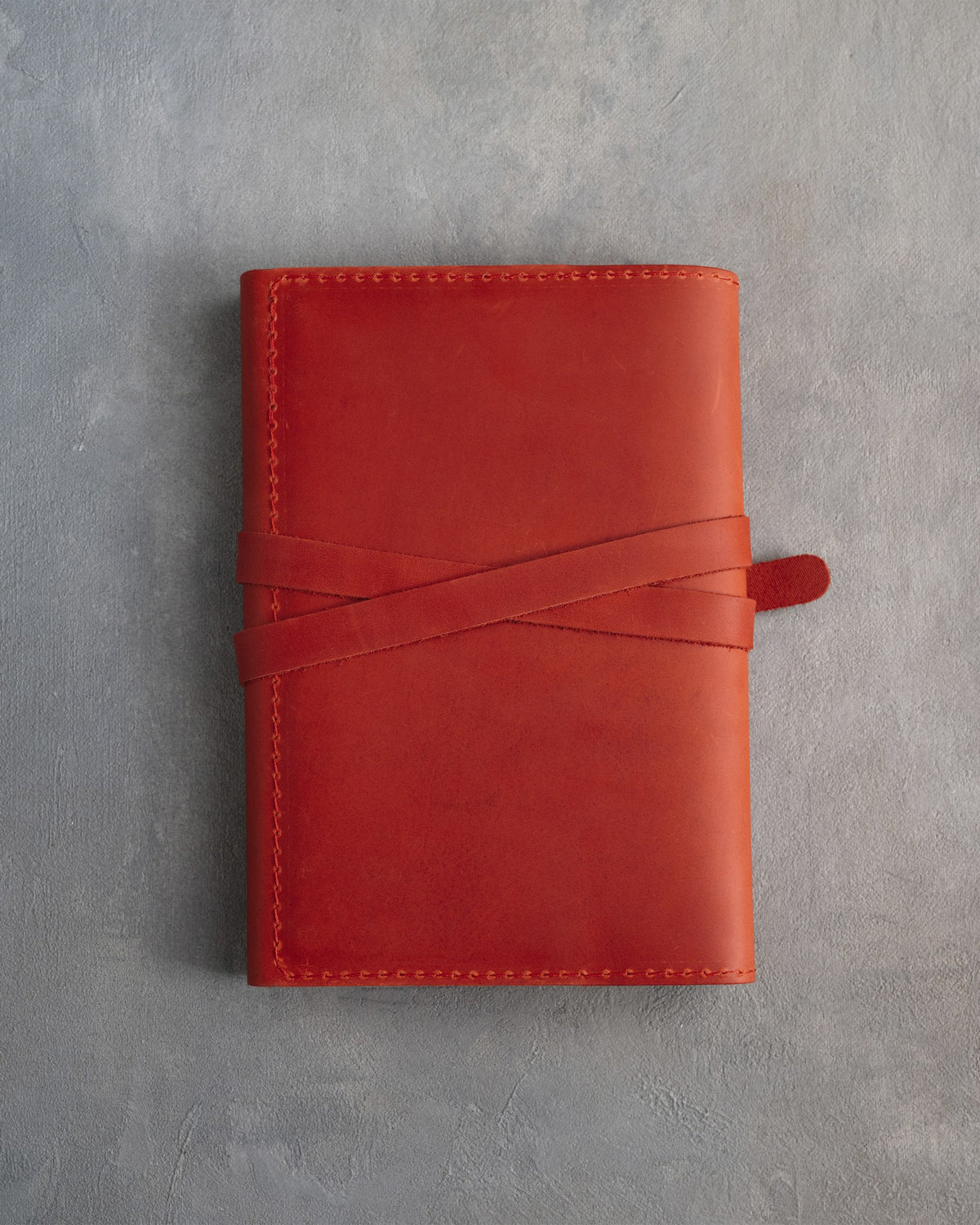 Poppy Red leather journal, Medium size, back