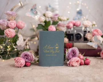 Psalm 119:105 passport cover – "a lamp unto my feet" bible verse gift