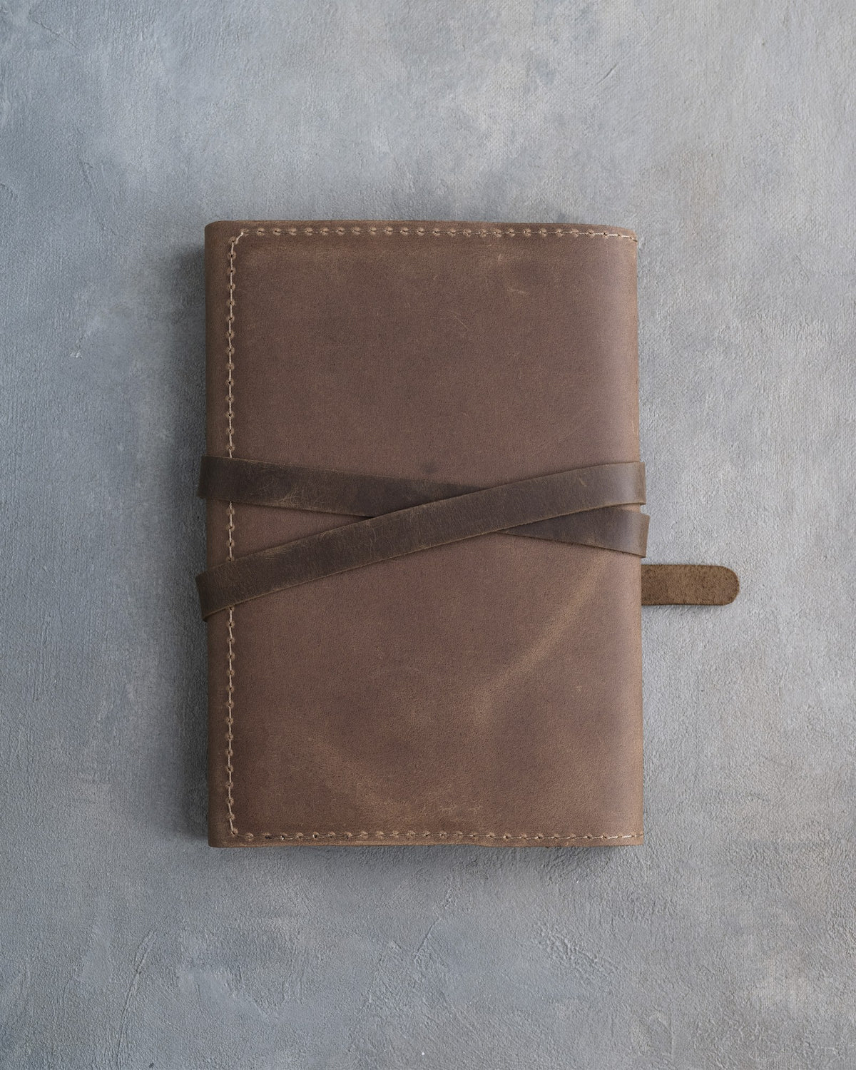 Sicilian Brown leather journal, Medium size, back