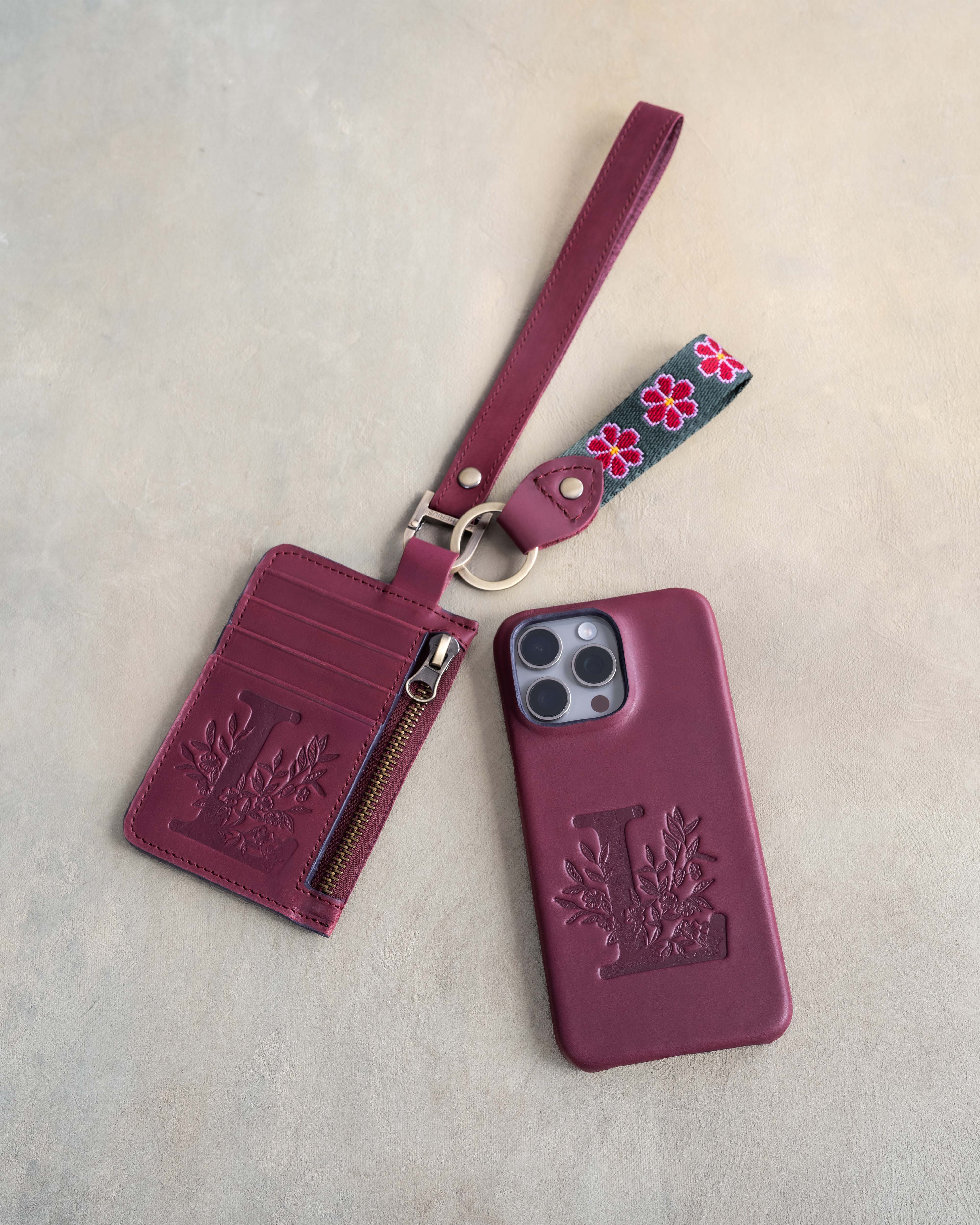 Leather womens wallet keychain