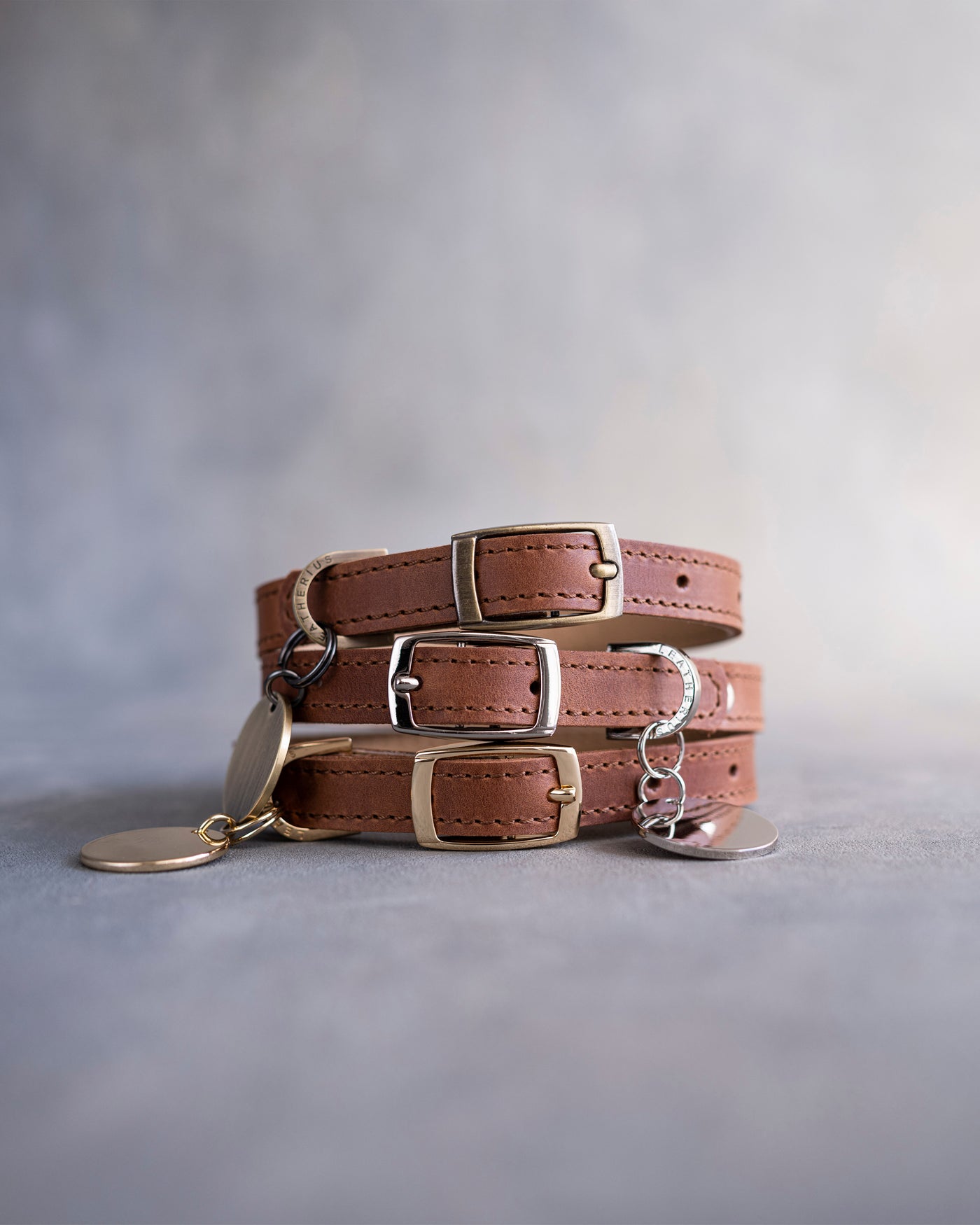 Dog Collar in Arizona leather with classy pin buckle