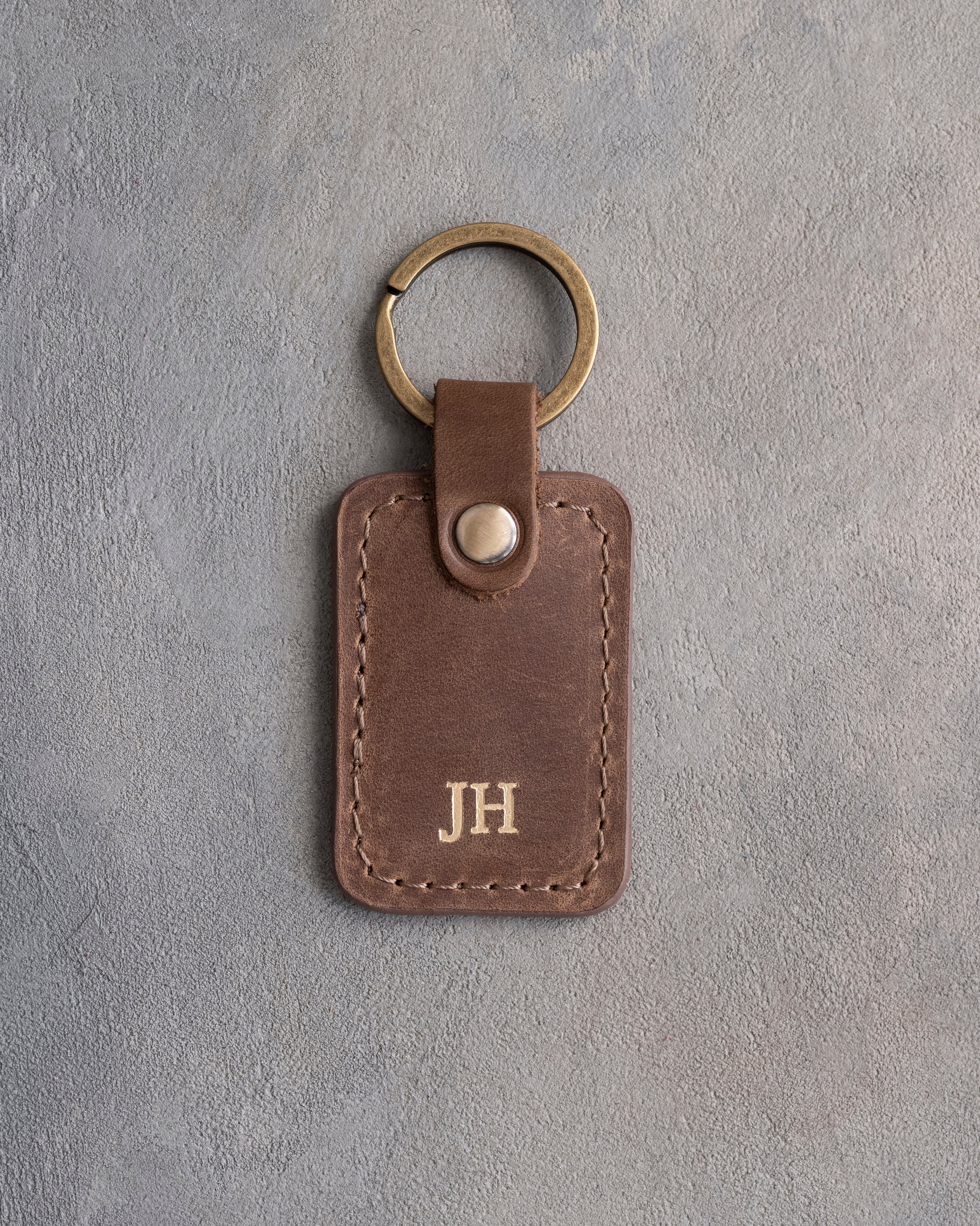 Minimalist Initials Keychain in Sicilian Brown Leather