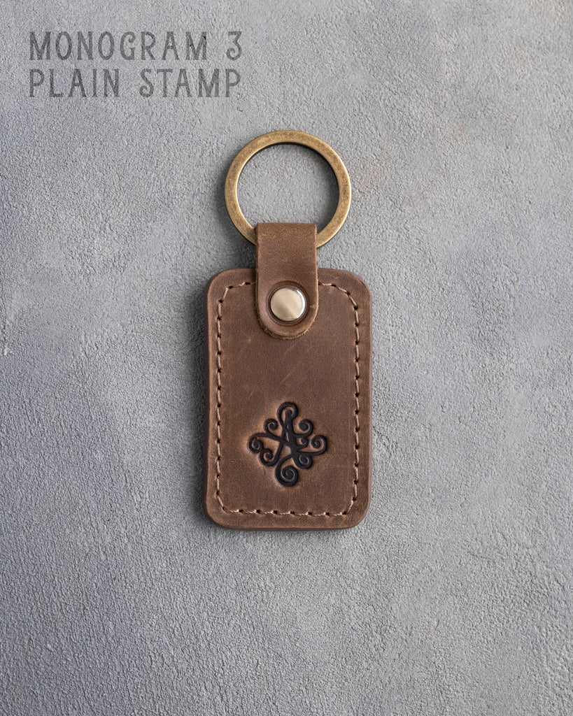 Personalized Leather Keychain in Sicilian Brown Leather