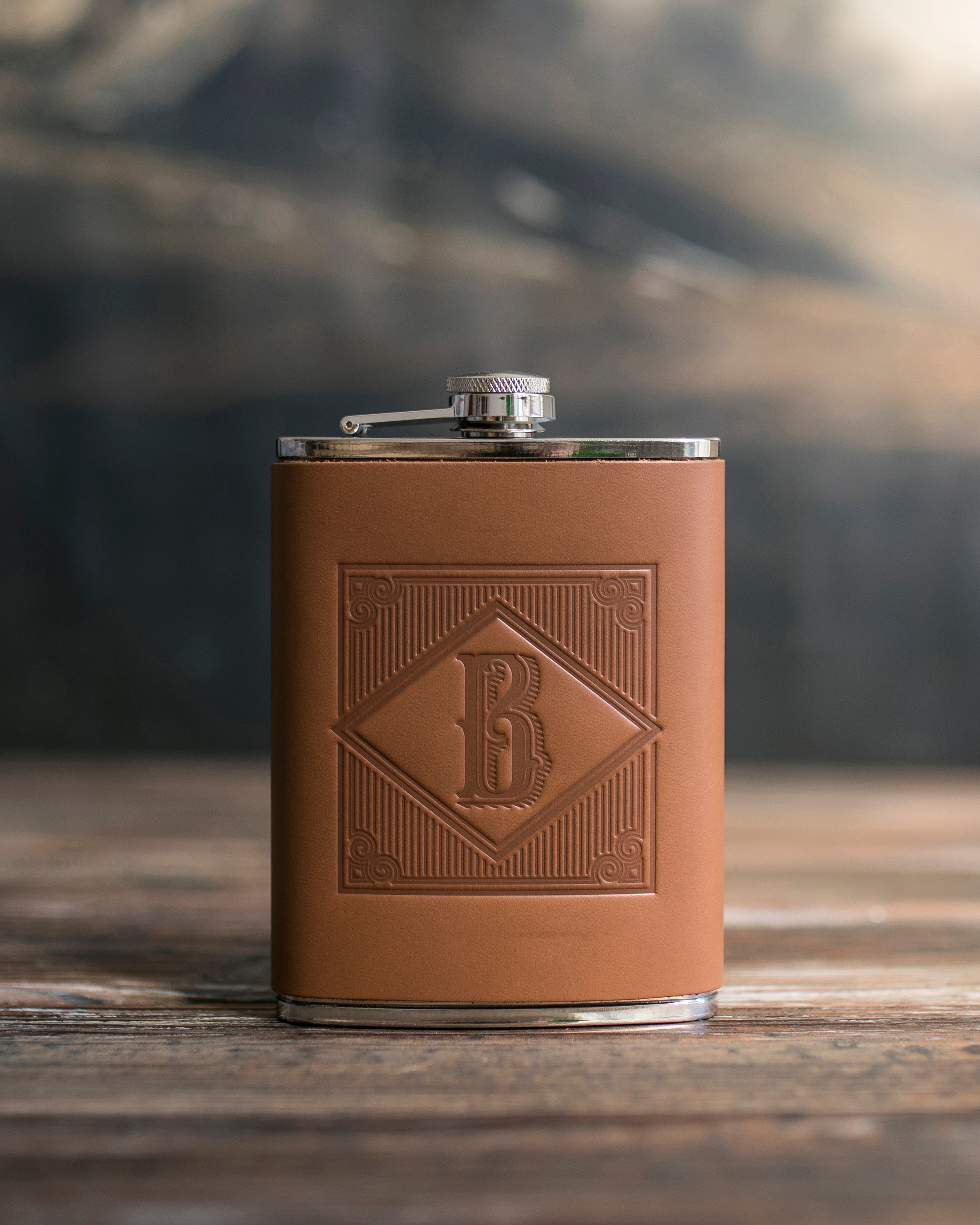 Initial Flask in Caramel Leather