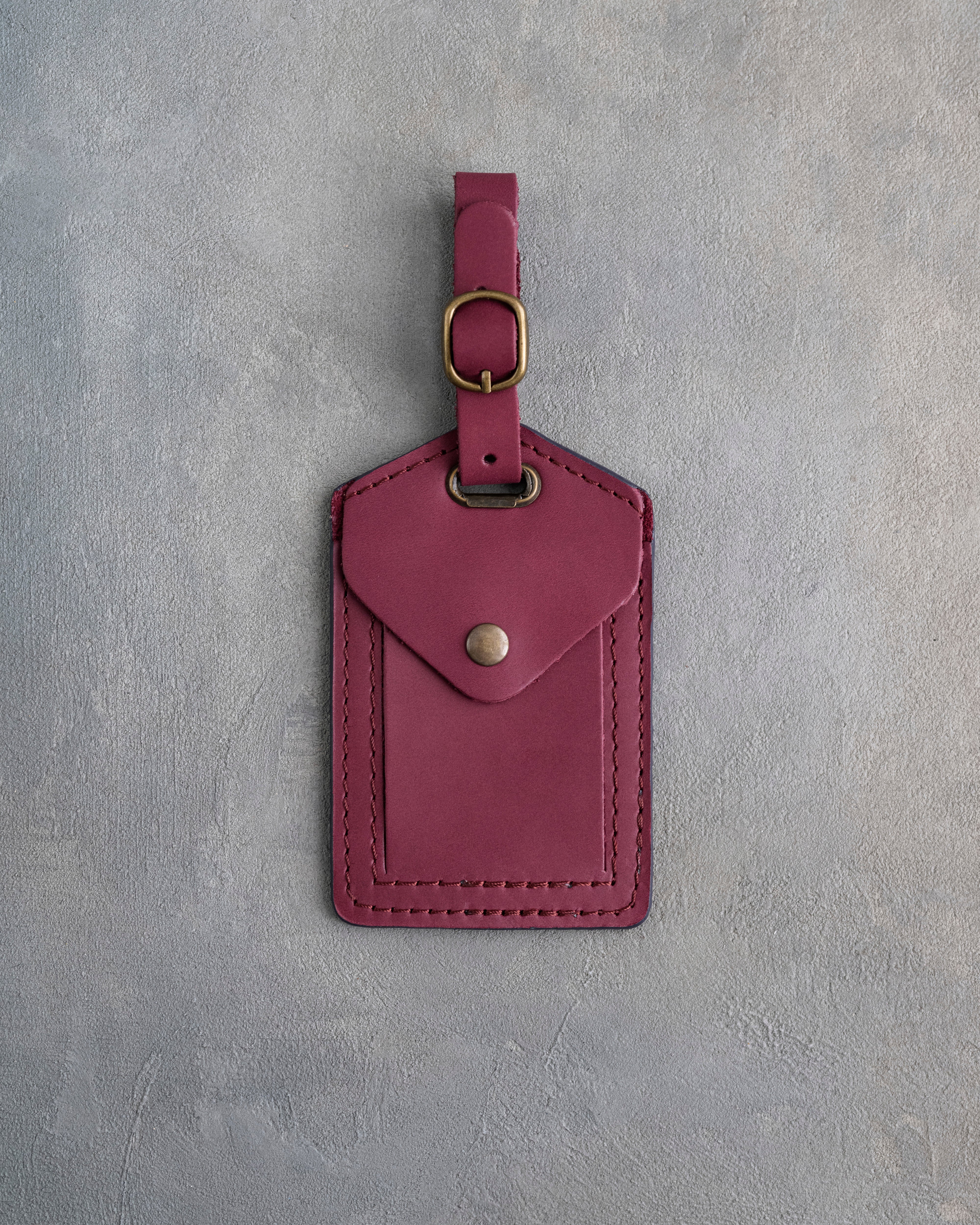 Minimalist Font Luggage Tag in Sangria Leather