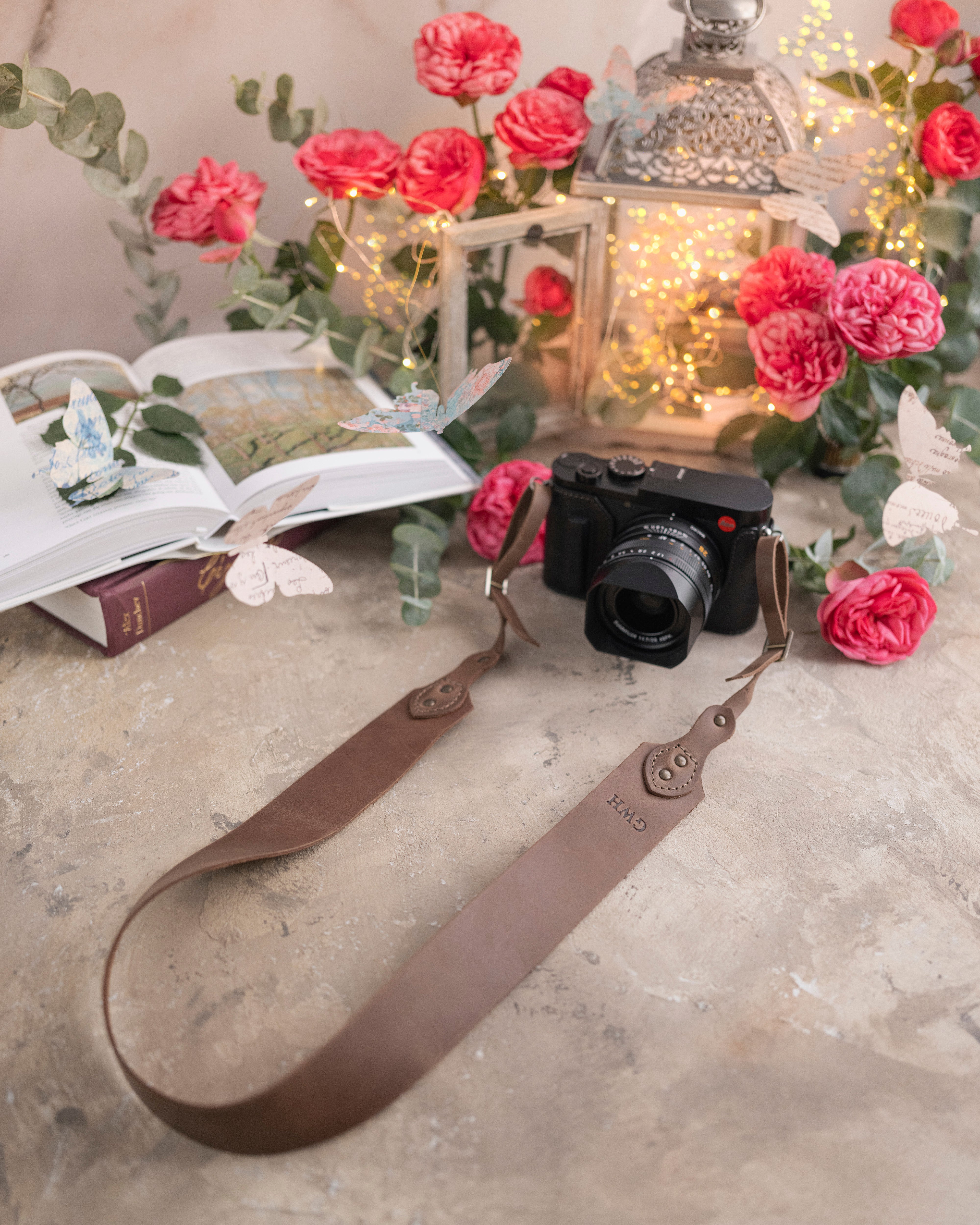 Sicilian Brown leather camera strap